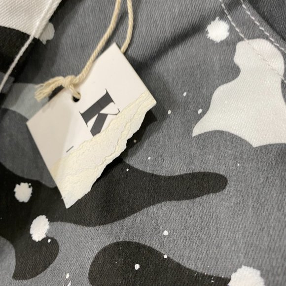 Men's Camo Cargo Shorts By Kreamy Size Small Black Gray White 4 Pockets Belt New - Picture 10 of 12